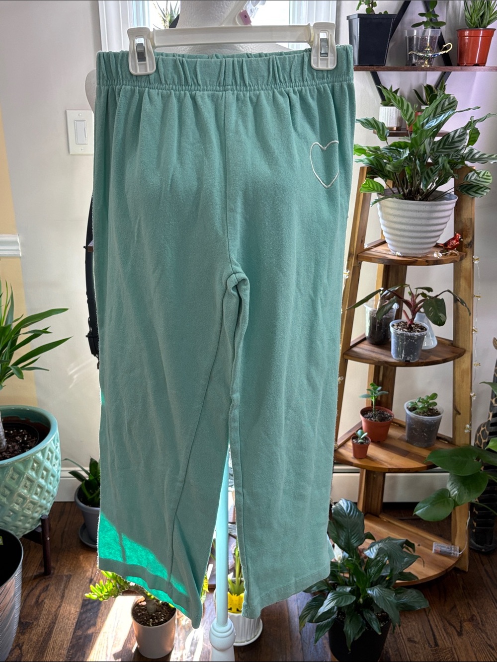 🦉 Vintage Havana Mint Green Cozy Sweatpants with Heart Embroidery size 14